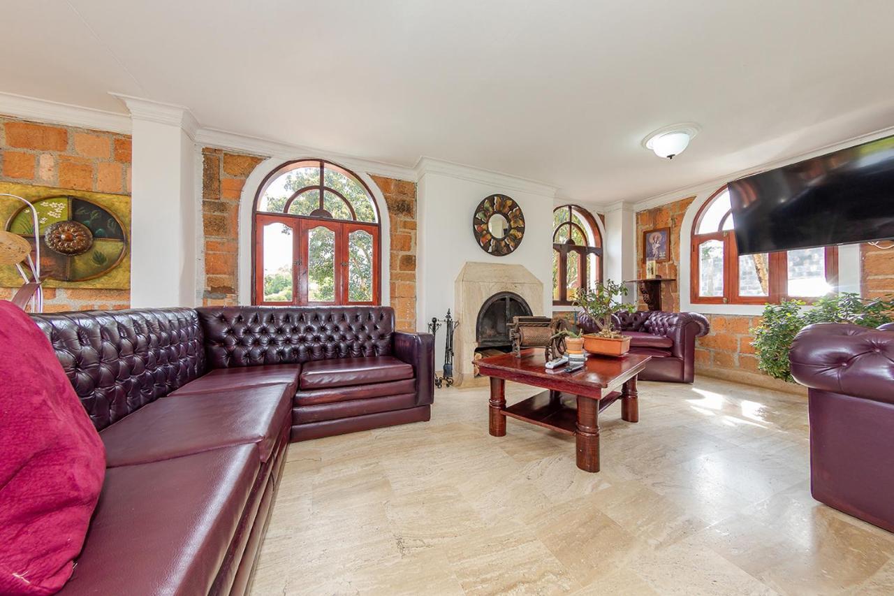Ayenda Llanogrande Inn Рионегро Экстерьер фото